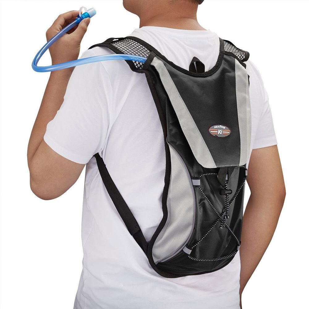 Hydration Backpack Pack with 2L Water Bladder Water Rucksack Backpack for Hiking Running Biking Black
