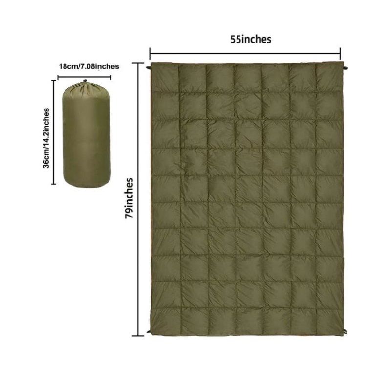 Green Lightweight Travel Blanket with Buckle - 0.68kg Waterproof Nylon Poncho for Camping and Picnic - Compact Foldable Cover with Storage Bag